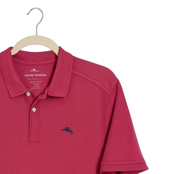 Tommy Bahama Men’s Medium Emfielder Golf Polo – Wine Color - Excellent Condition - Picture 2 of 2